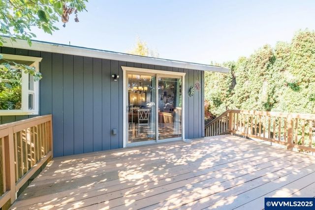 6606 McLeod Ln NE, Keizer, OR 97303