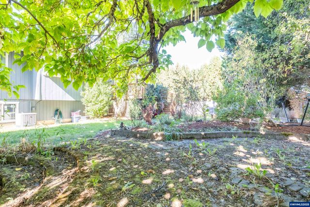 6606 McLeod Ln NE, Keizer, OR 97303