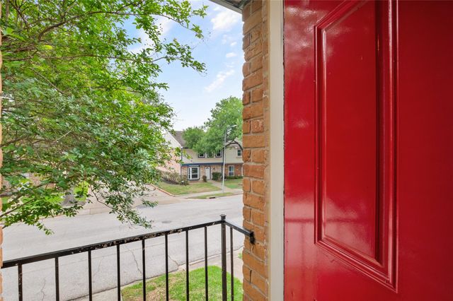 14759 Perthshire Road, Houston, TX 77079