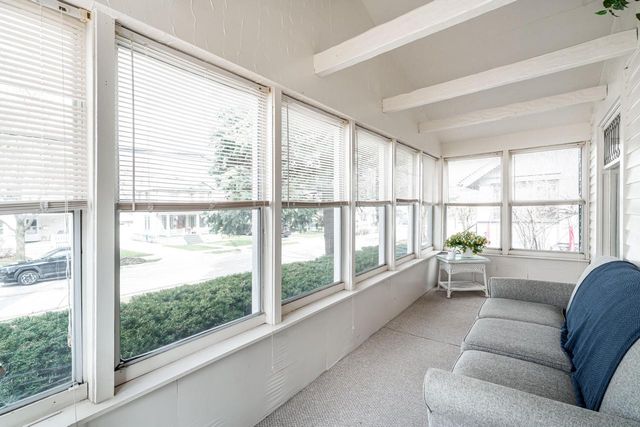 119 Columbia AVENUE, Waukesha, WI 53186