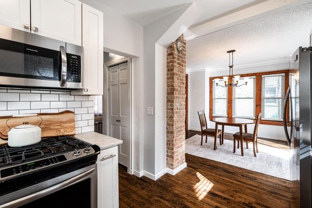 119 Columbia AVENUE, Waukesha, WI 53186