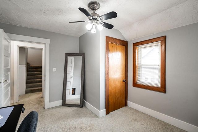 119 Columbia AVENUE, Waukesha, WI 53186
