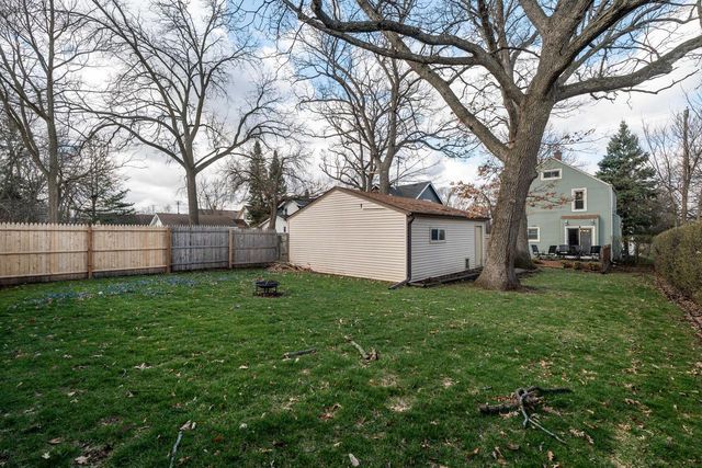 119 Columbia AVENUE, Waukesha, WI 53186