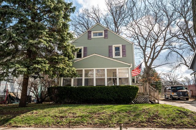119 Columbia AVENUE, Waukesha, WI 53186