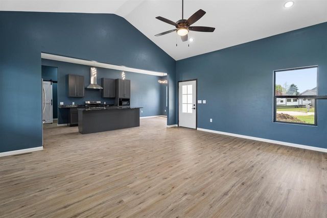 535 N PHEASANT DRIVE, New London, WI 54961