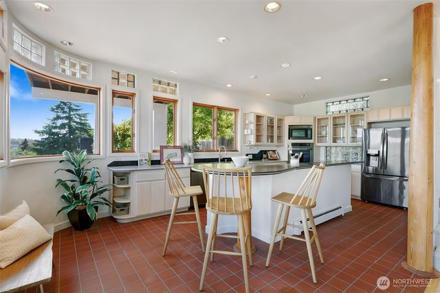3951 Dayton Avenue N, Seattle, WA 98103