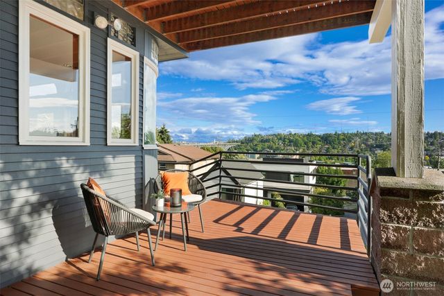 3951 Dayton Avenue N, Seattle, WA 98103