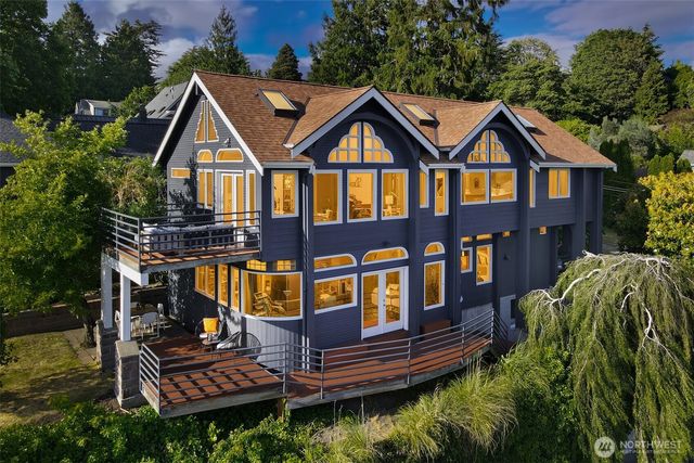 3951 Dayton Avenue N, Seattle, WA 98103