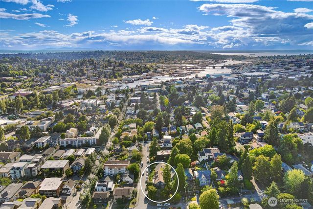 3951 Dayton Avenue N, Seattle, WA 98103