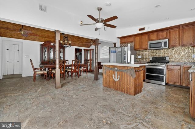 79 MIRAMAR DR, Pennsville, NJ 08070