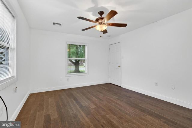 79 MIRAMAR DR, Pennsville, NJ 08070