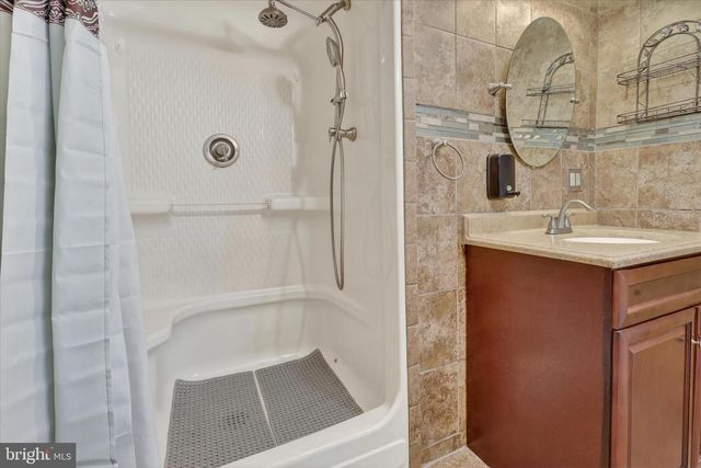 79 MIRAMAR DR, Pennsville, NJ 08070