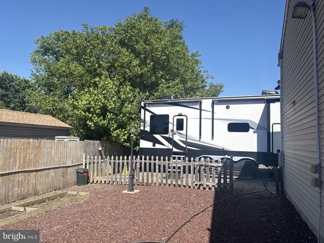 79 MIRAMAR DR, Pennsville, NJ 08070