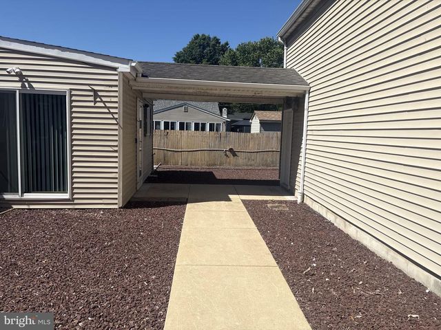 79 MIRAMAR DR, Pennsville, NJ 08070