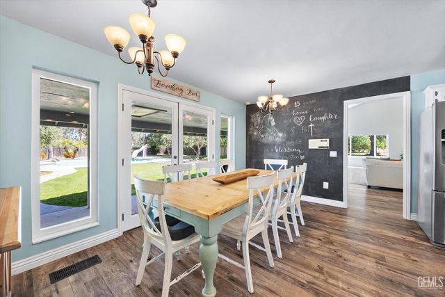 16550 Stephenie Street, Bakersfield, CA 93314