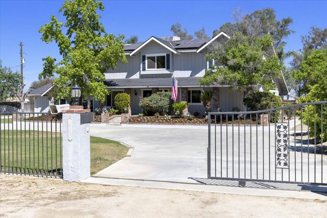 16550 Stephenie Street, Bakersfield, CA 93314