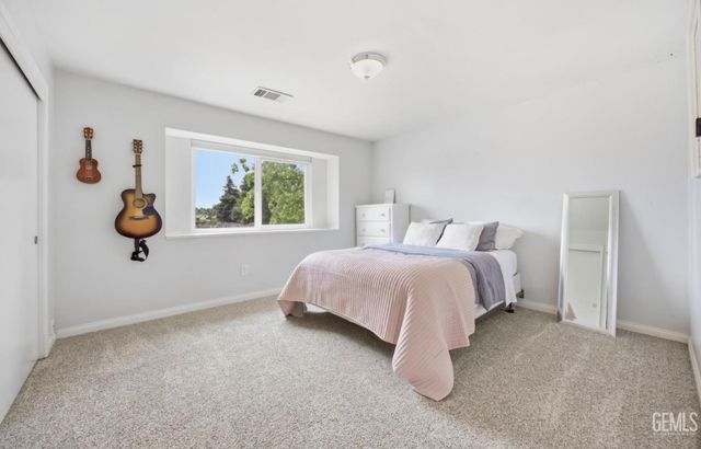 16550 Stephenie Street, Bakersfield, CA 93314