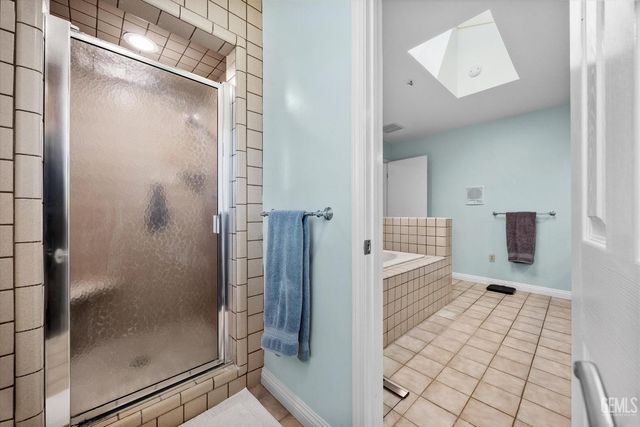 16550 Stephenie Street, Bakersfield, CA 93314