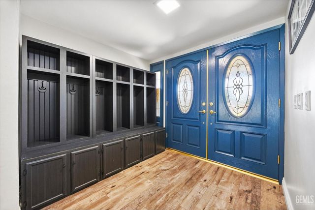 16550 Stephenie Street, Bakersfield, CA 93314