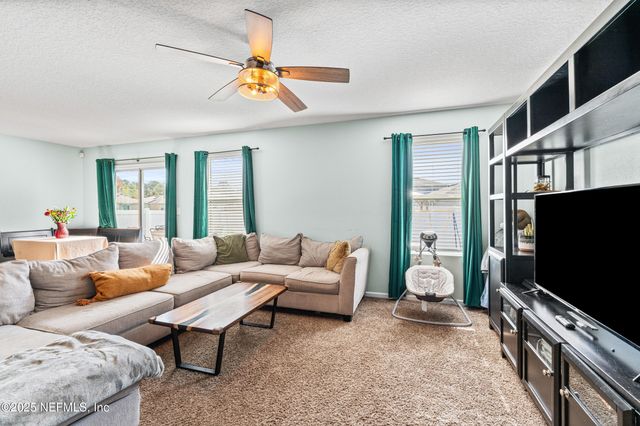 3696 SHINER Drive, Jacksonville, FL 32226