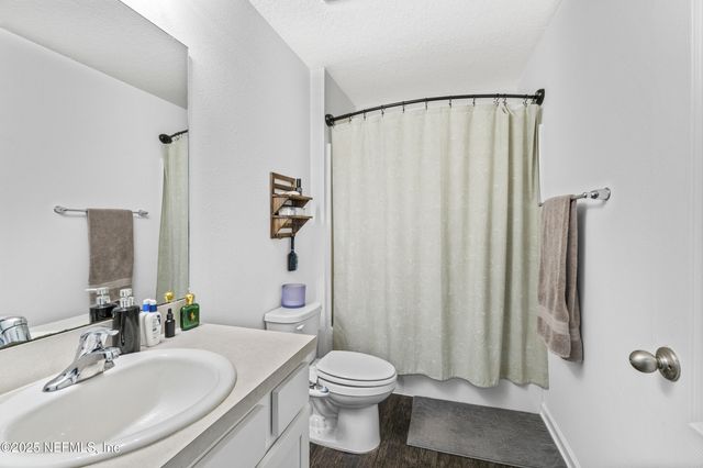 3696 SHINER Drive, Jacksonville, FL 32226