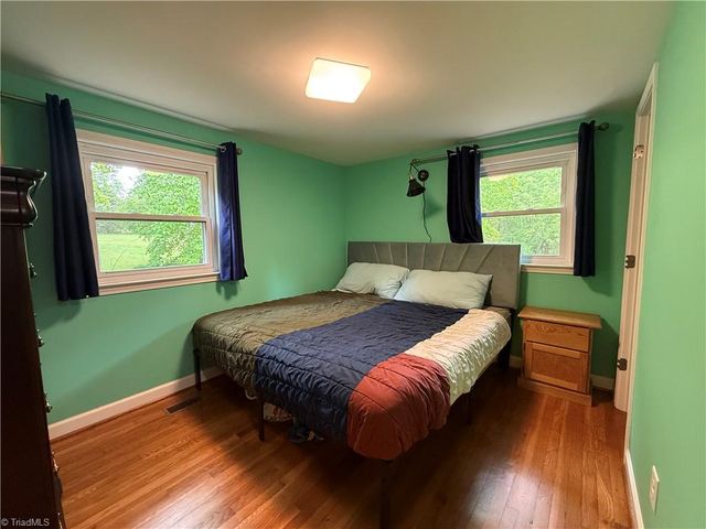 6530 Settle Wood Lane, Tobaccoville, NC 27050