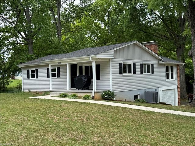 6530 Settle Wood Lane, Tobaccoville, NC 27050