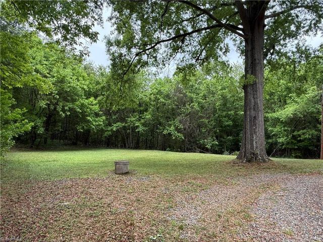 6530 Settle Wood Lane, Tobaccoville, NC 27050