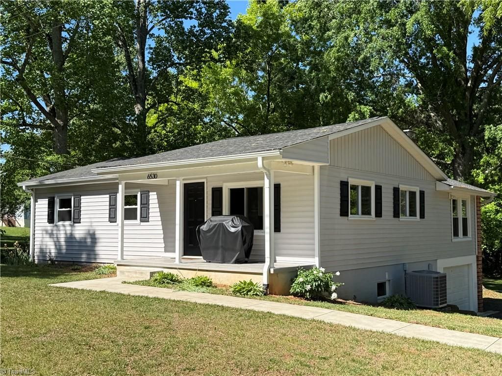 6530 Settle Wood Lane, Tobaccoville, NC 27050