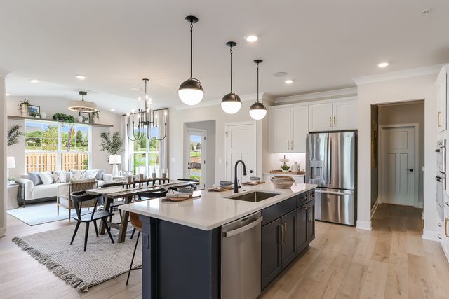 5 Hawthorn Ridge Drive, Hawthorn Woods, IL 60047