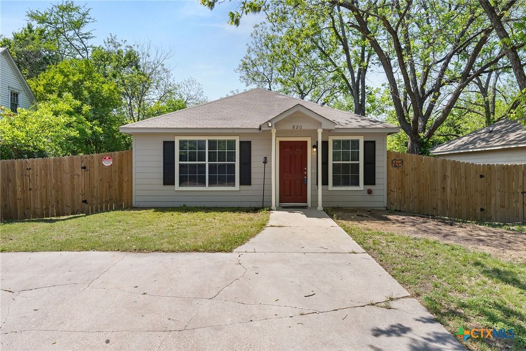 820 N 14th Street, Temple, TX 76501