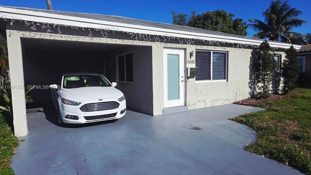4680 NE 2nd Ave, Oakland Park, FL 33334