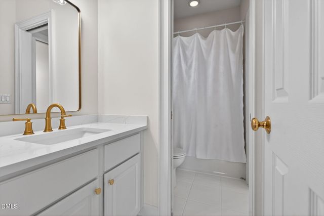 102 Trellingwood, Morrisville, NC 27560