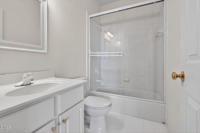 102 Trellingwood, Morrisville, NC 27560