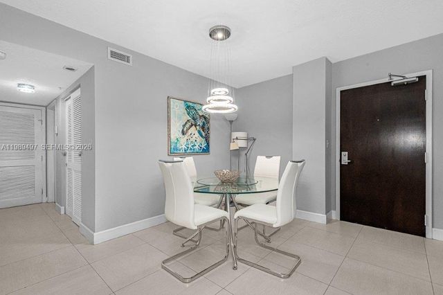 1500 Bay Rd 128S, Miami Beach, FL 33139