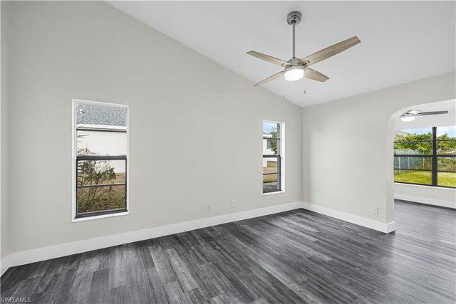 2935 SW 1st PL, Cape Coral, FL 33914