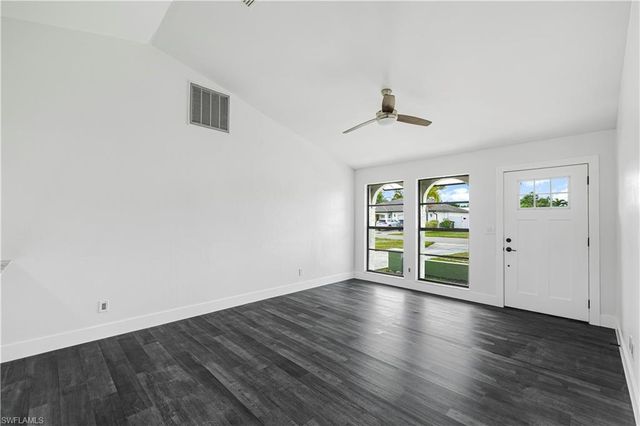 2935 SW 1st PL, Cape Coral, FL 33914