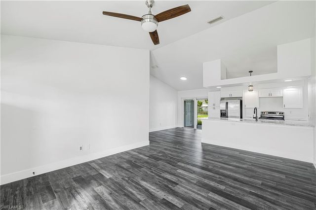 2935 SW 1st PL, Cape Coral, FL 33914