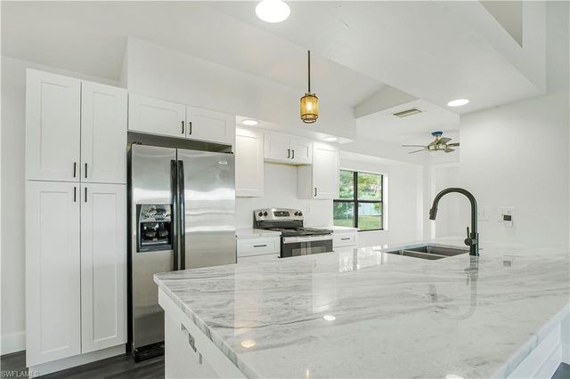 2935 SW 1st PL, Cape Coral, FL 33914