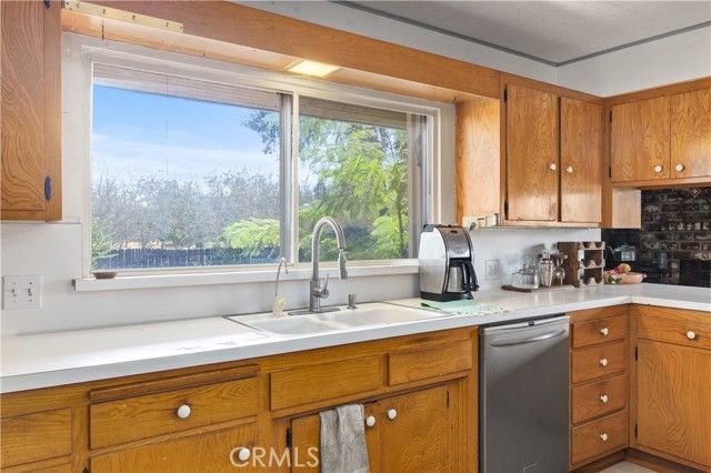 14331 Fargo Avenue, Hanford, CA 93230