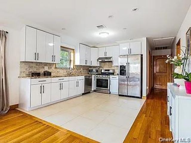 6-12 125th Street, College Point, NY 11356