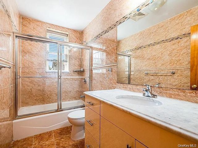 6-12 125th Street, College Point, NY 11356