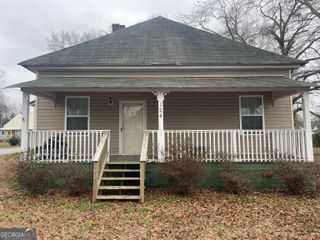 124 Harper Street, Jackson, GA 30233