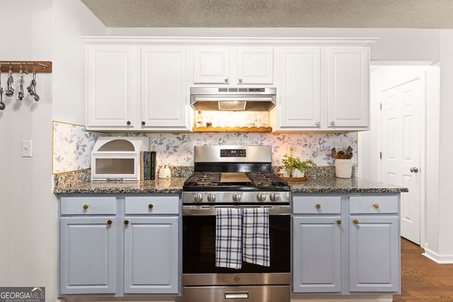 6445 N Glen Drive, Cumming, GA 30028