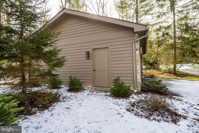 255 THORNBERRY RD, Oakland, MD 21550