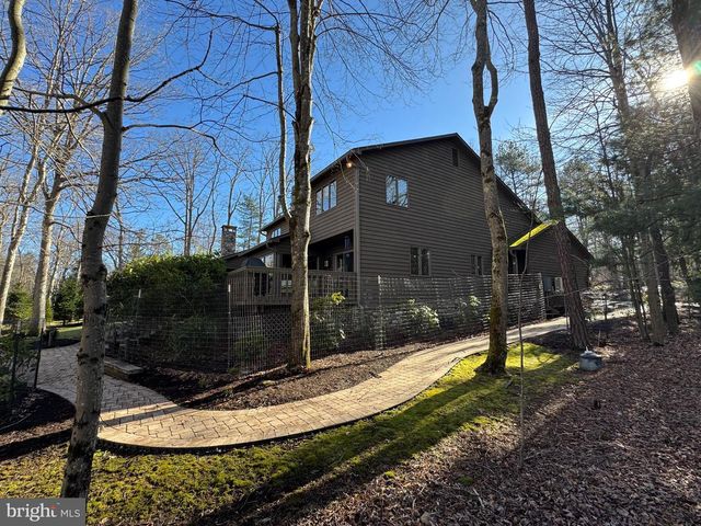 255 THORNBERRY RD, Oakland, MD 21550