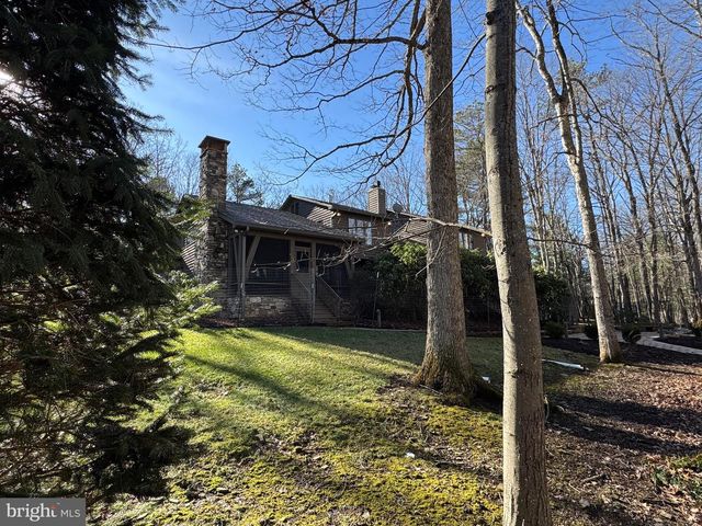 255 THORNBERRY RD, Oakland, MD 21550