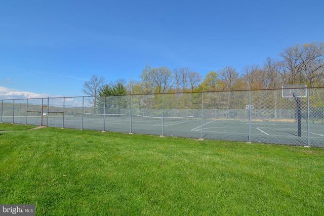 255 THORNBERRY RD, Oakland, MD 21550