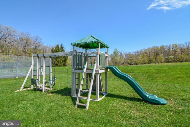 255 THORNBERRY RD, Oakland, MD 21550