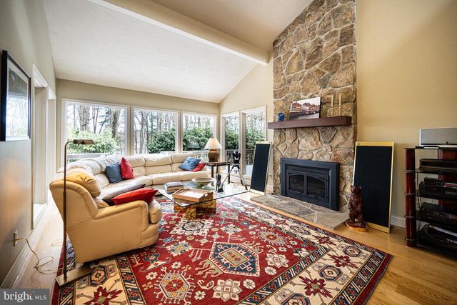 255 THORNBERRY RD, Oakland, MD 21550